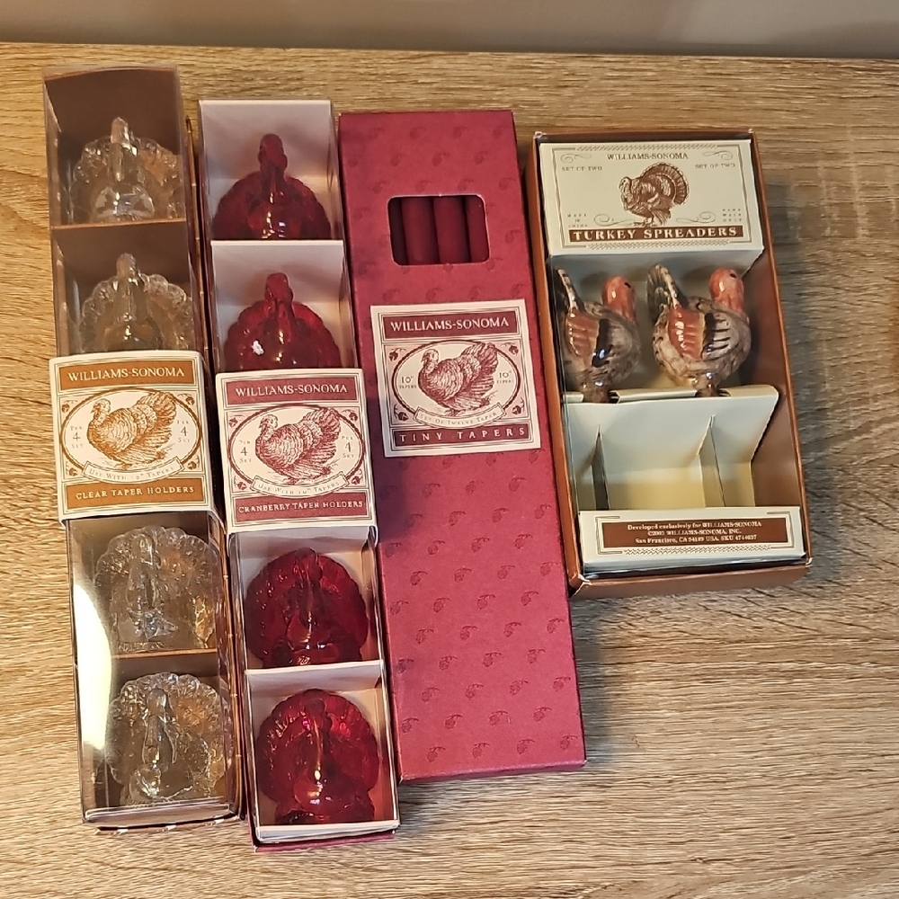 Williams Sonoma Holiday Turkey Candle & Taper Set + 2 Turkey Spreaders